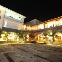 Zen and Pine Resort, viešbutis mieste Shuili