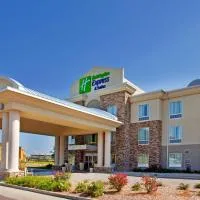 Holiday Inn Express & Suites East Wichita I-35 Andover by IHG, מלון בAndover