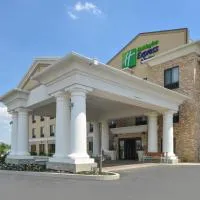 Holiday Inn Express & Suites Greenfield by IHG, hotel sa Greenfield