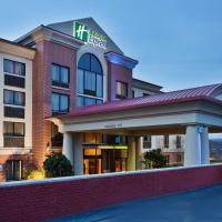 Holiday Inn Express Hotel & Suites Greenville-Downtown, an IHG Hotel, hotel in Greenville