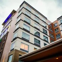 Holiday Inn Express & Suites Downtown Louisville by IHG, hotel a Louisville