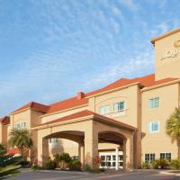 La Quinta by Wyndham Hinesville - Fort Stewart, hotel v destinácii Hinesville v blízkosti letiska MidCoast Regional Airport - LIY