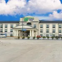 Holiday Inn Express Hotels & Suites Cuero by IHG, hotelli kohteessa Cuero