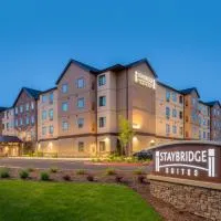 Staybridge Suites - Hillsboro North by IHG، فندق في هيلزبورو