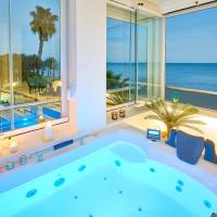 Los mejores hoteles con jacuzzi en la habitación en Málaga 2 PURO BEACH. Charming apartment with jacuzzi.