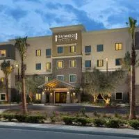 Staybridge Suites Corona South by IHG, hotel em Corona