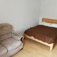 Budget Double Bedroom Near Glasgow City Centre and West End