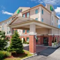 Holiday Inn Express Hotel & Suites Barrie by IHG, hotel i Barrie