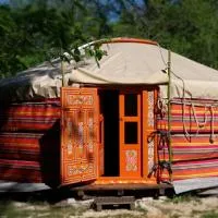 Les yourtes de Bascot, hotel en Vaylats