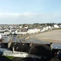 Appartement vue sur mer Morgat centre，摩加特的飯店