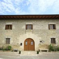 Casa de la Cadena, hotelli kohteessa Asiáin