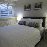 Levenview Holiday Apartment Loch Lom โรงแรมในบัลลอค