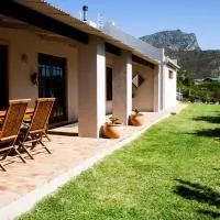 Hilton House, hotel u gradu Pringle Bay