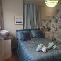 Self Contained Rooms in Central Torquay