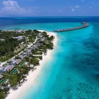 Emerald Maldives Resort & Spa-Deluxe All Inclusive, hótel í Raa Atoll