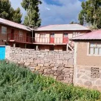 Taquile Hospedaje Mario, hotel a Huillanopampa