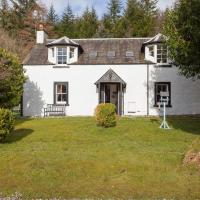 Spacious, characterful property nestled on an estate in beautiful Comrie perfect for large families and celebrations