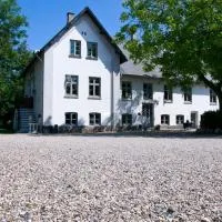Skelstrupgaard Apartments, hotel em Maribo