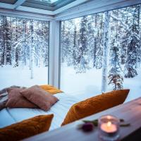 Arctic Skylight Lodge, hotell i Äkäslompolo