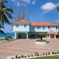 Edgewater Beach Villa - Beach Front, Close to All Attractions, hotel in St Mary