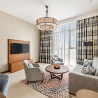 Staybridge Suites Dubai Al-Maktoum Airport by IHG, hotel v Dubaji v blízkosti letiska Al Maktoum International Airport - DWC