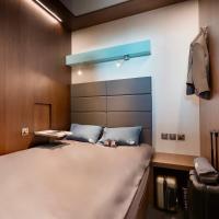 sleep 'n fly Sleep Lounge, A-Gates Terminal 3 - TRANSIT ONLY, hotel perto de Aeroporto Internacional de Dubai - DXB, Dubai