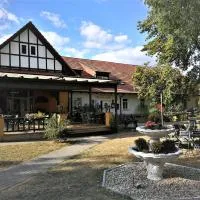 Hotel Altes Badehaus, hotel di Bad Dürrenberg