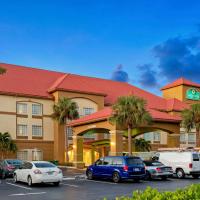 La Quinta Inn and Suites Fort Myers I-75