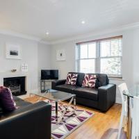 Roomspace Serviced Apartments - Little Orchard Place, hotel in Esher