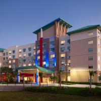 Holiday Inn Express & Suites - Orlando At Seaworld, an IHG Hotel, hotel u četvrti International Drive, Orlando