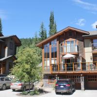 Woodhaven # 8 in Sun Peaks、サンピークスのホテル