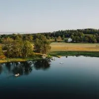 Wallby Säteri Gårdshotell & Konferens, hotell i Skirö