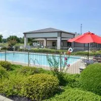 Briarwood Inn Of Geneva, viešbutis mieste Geneva