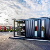 HOTEL R9 The Yard Ashikagafukutomi, hotel in Ashikaga