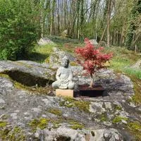 GITE LES ROCHES, hotel v destinácii Moigny