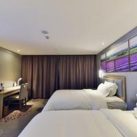 Lavande Hotel Xining Haihu New District Wanda Plaza, hotell i Chengxi District i Xining