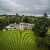 Coul House Hotel, hotel em Contin