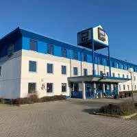 CREO Halle Peissen, hotel en Peißen