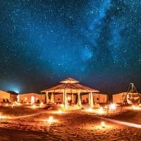 Aladdin Desert Camp - Mhamid Erg Chigaga Escape, hotel sa El Gouera