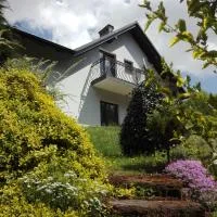 Apartamenty Leszczynowa 7 blisko Zatora โรงแรมในSpytkowice