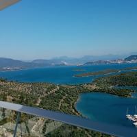 Tims Turkey Flat with a view, Luxury Penthouse, Horizon Sky, hotel in Milas