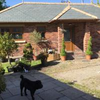 Grooms cottage, hotel in Thornton