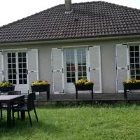 Les Gites Lussacois, hotel em Lussac-les-Châteaux