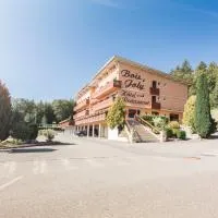 Hôtel-Restaurant Bois Joly, hotel di Crozet