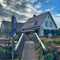 De Dames Van De Jonge Hotel Restaurant