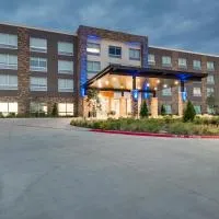 Holiday Inn Express & Suites Dallas North - Addison by IHG, hotelli kohteessa Addison
