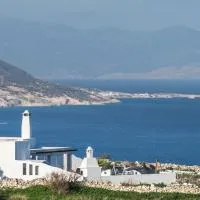 Komia Sea View Traditional, hotel v destinácii Komia