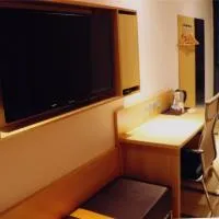 7Days Premium Chengdu East Railway Station Subway Station Branch, Hotel in Chengdu