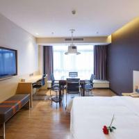 7Days Premium Chongqing Liangping People's Square Center Branch, hotel near Dazhou Jinya Airport - DZH, Liangping