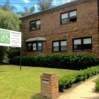 Guesthouse 83, hotel u gradu Cronulla